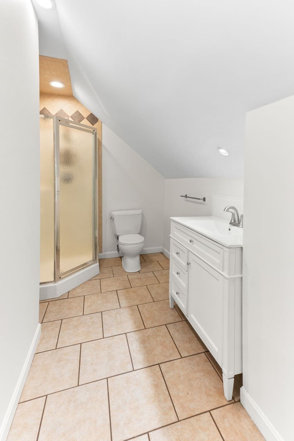 Single Family Residence at 280 Washington St, Easton MA 02356, photo 18 of 40