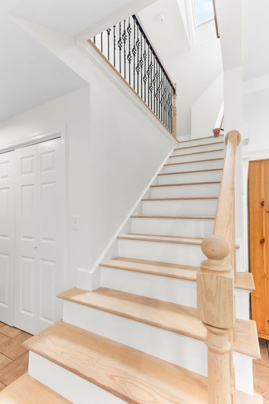 Single Family Residence at 280 Washington St, Easton MA 02356, photo 15 of 40