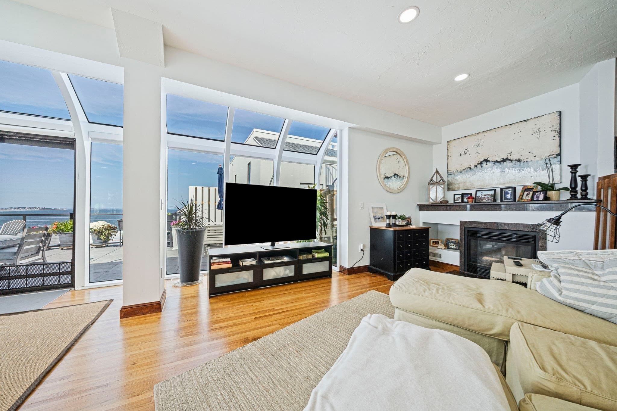 Condominium at 62 Oceanside Drive # 62, Hull MA 02045, photo 14 of 39