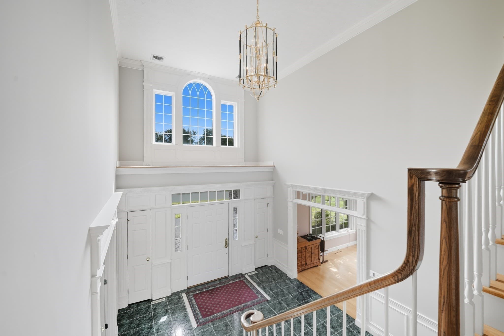Single Family Residence at 4 Sunrise Cir, South Hadley MA 01075, photo 3 of 42