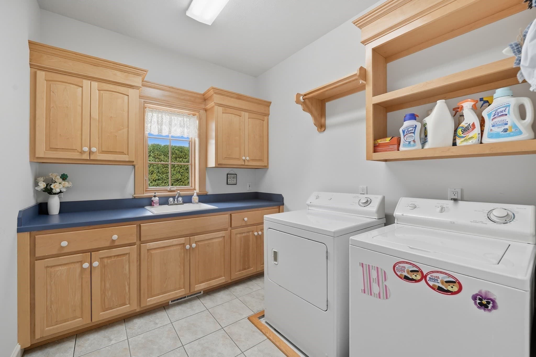 Single Family Residence at 4 Sunrise Cir, South Hadley MA 01075, photo 18 of 42