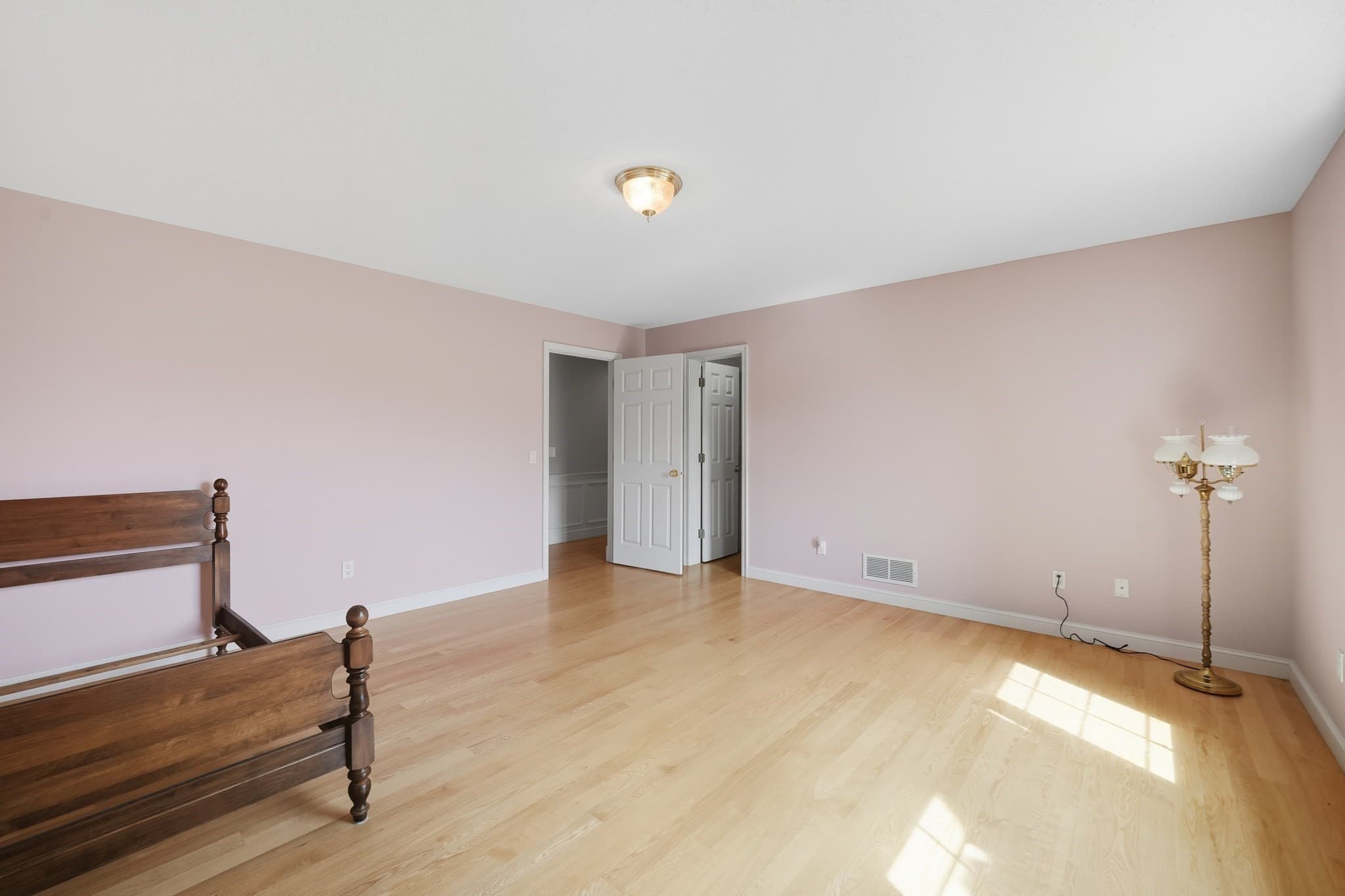 Single Family Residence at 4 Sunrise Cir, South Hadley MA 01075, photo 29 of 42