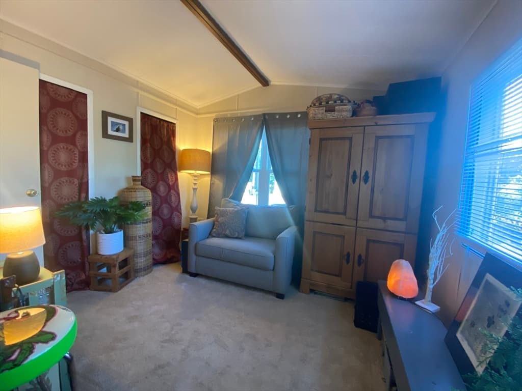 51 Crest Dr, Wareham MA 02576 photo 8