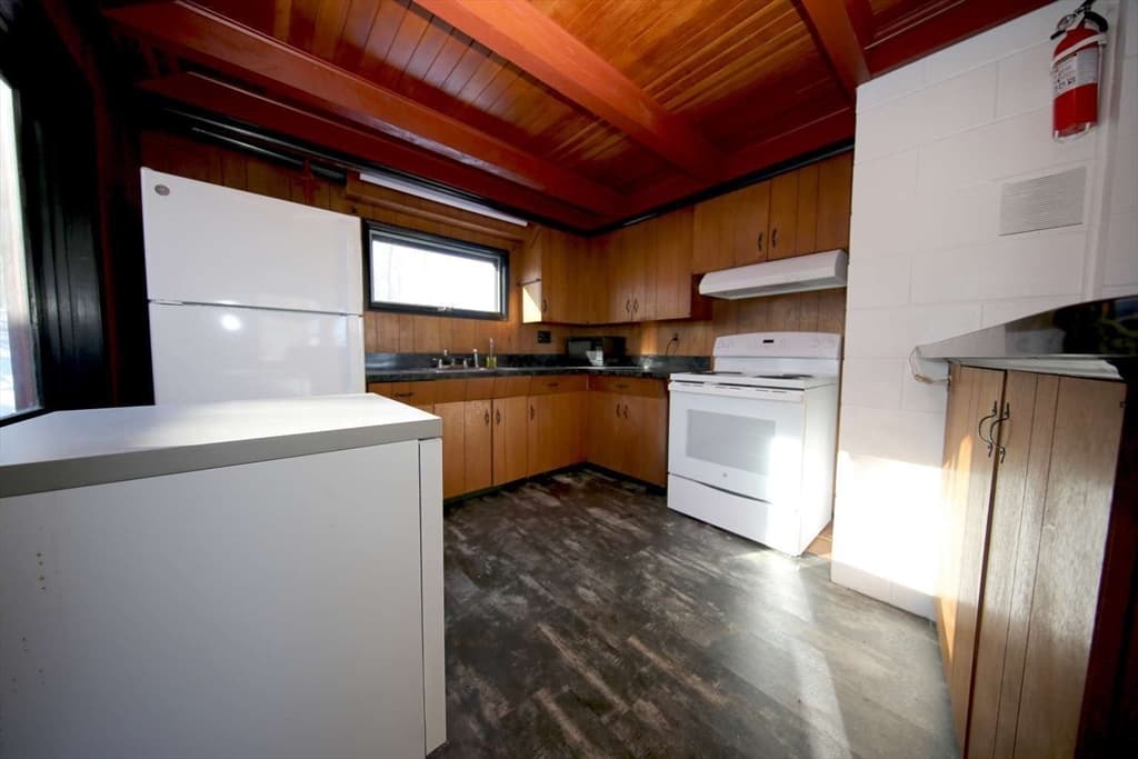 8 Thayer Road, Monroe MA 01350 photo 36
