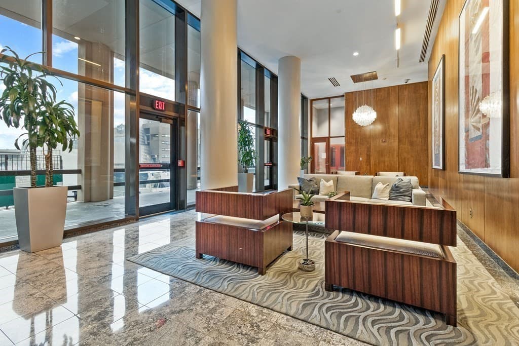 Condominium at 85 East India Row # 9G, Boston MA 02110, photo 16 of 20
