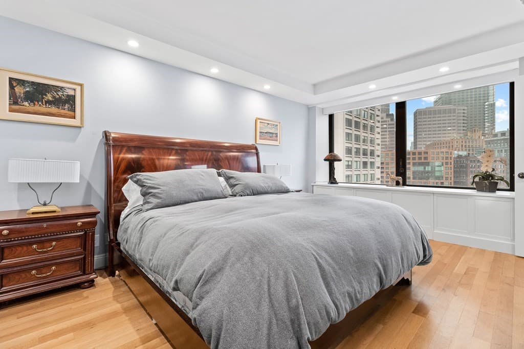 Condominium at 85 East India Row # 9G, Boston MA 02110, photo 7 of 20
