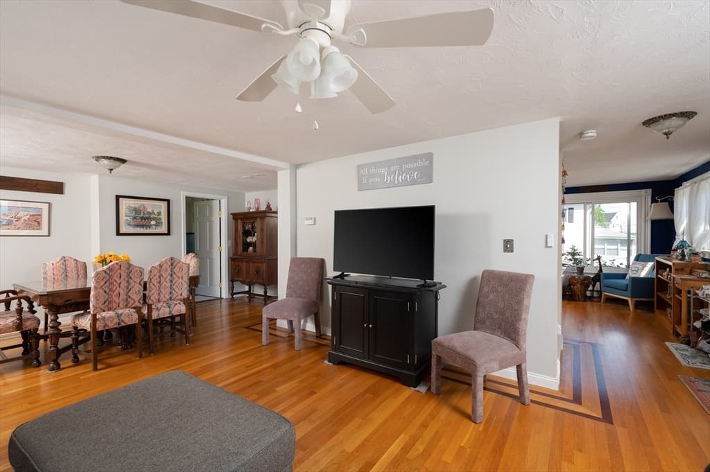 Single Family Residence at 29 Wituwamat Rd, Weymouth MA 02191, photo 22 of 42