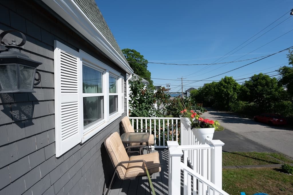 Single Family Residence at 29 Wituwamat Rd, Weymouth MA 02191, photo 5 of 42