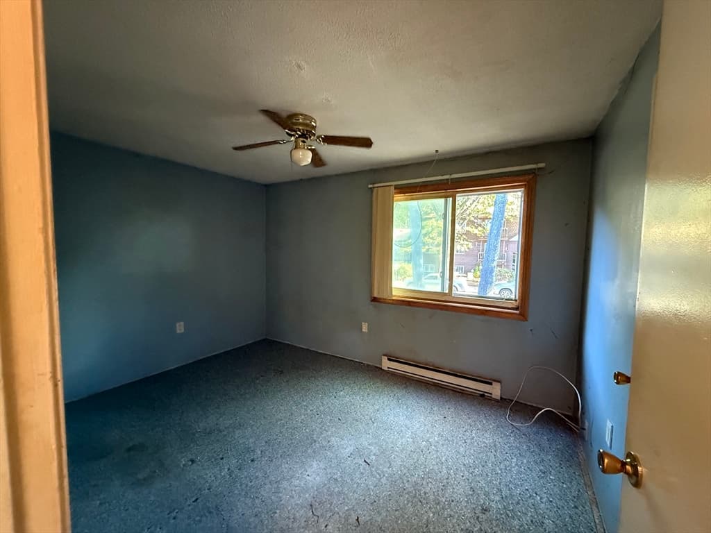 4 Hazelwood Ave # 12, Dracut MA 01826 photo 3