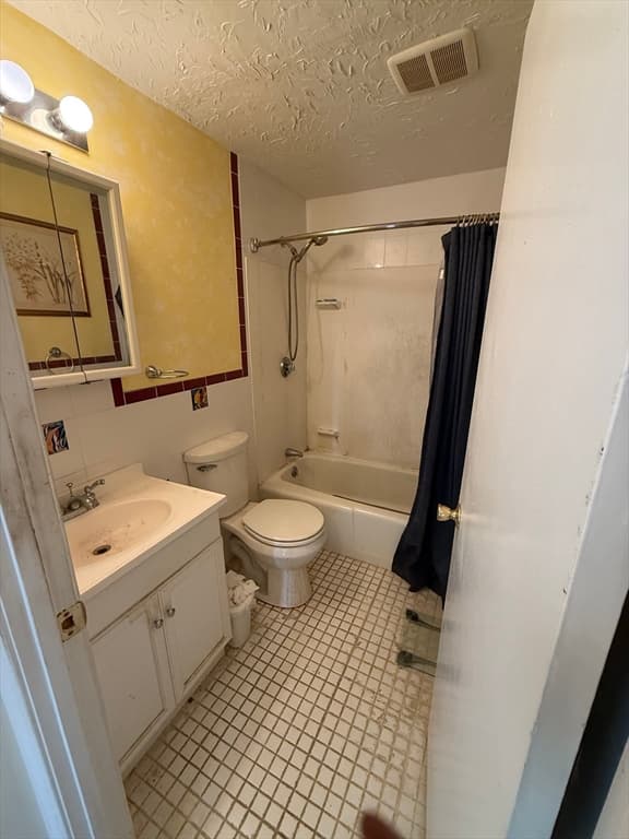 4 Hazelwood Ave # 12, Dracut MA 01826 photo 4