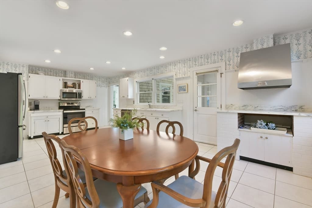 Single Family Residence at 172 Irving Avenue, Barnstable MA 02647, Barnstable, photo 22 of 40