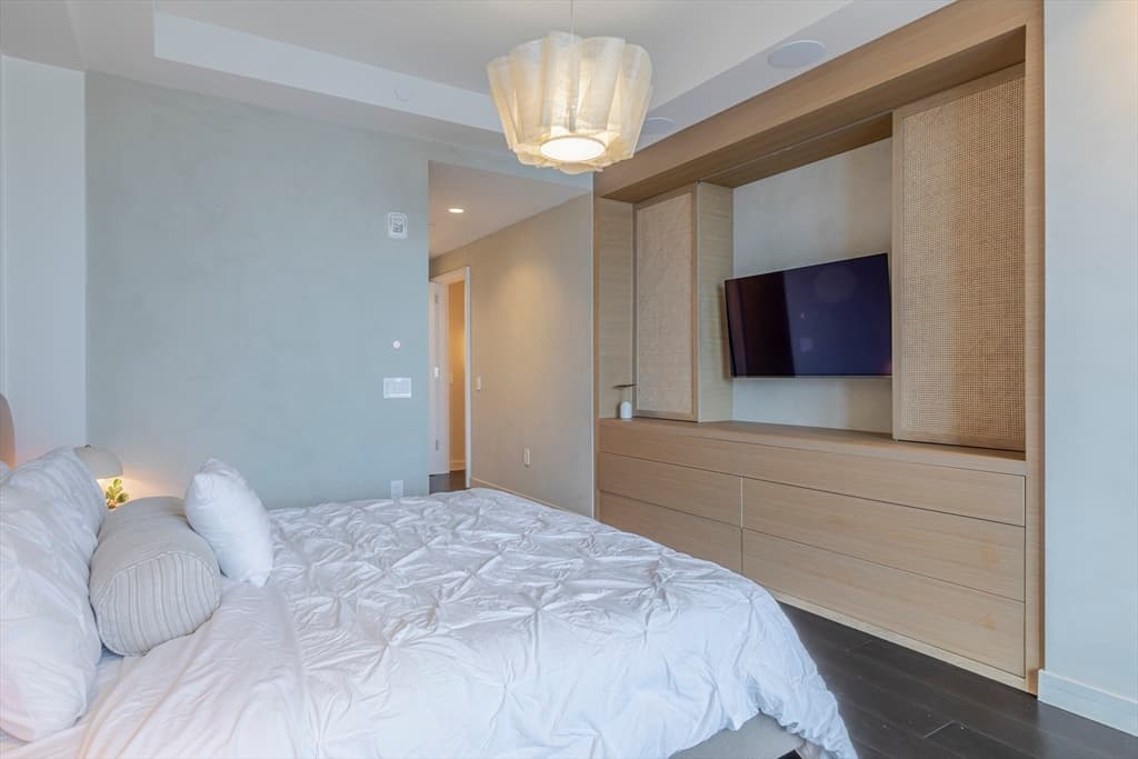 Condominium at 150 Seaport Blvd # 6D, Boston MA 02210, photo 16 of 30