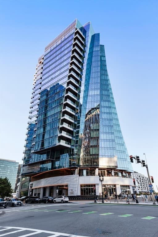 Condominium at 150 Seaport Blvd # 6D, Boston MA 02210, photo 22 of 30