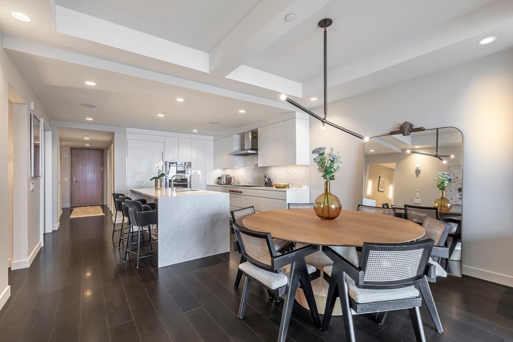 Condominium at 150 Seaport Blvd # 6D, Boston MA 02210, photo 4 of 30