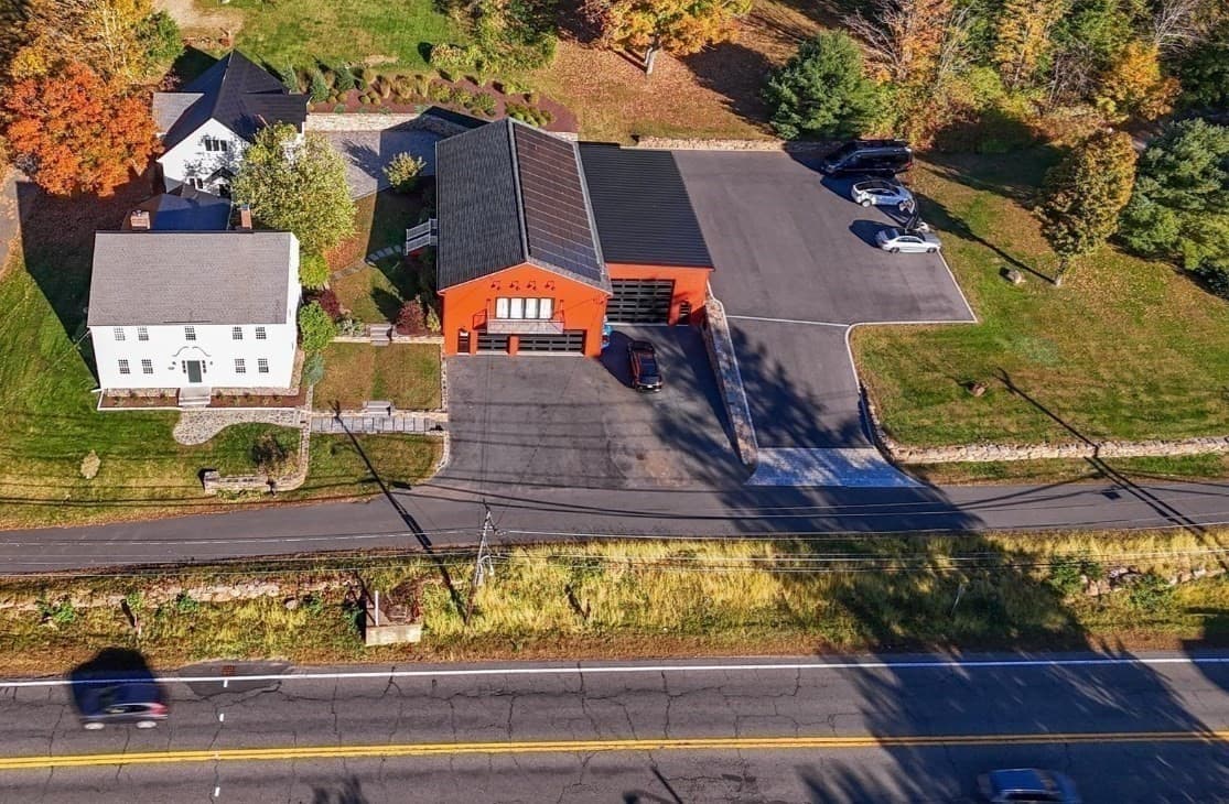 Single Family Residence at 21 Sturbridge Rd, Brimfield MA 01010, photo 2 of 41