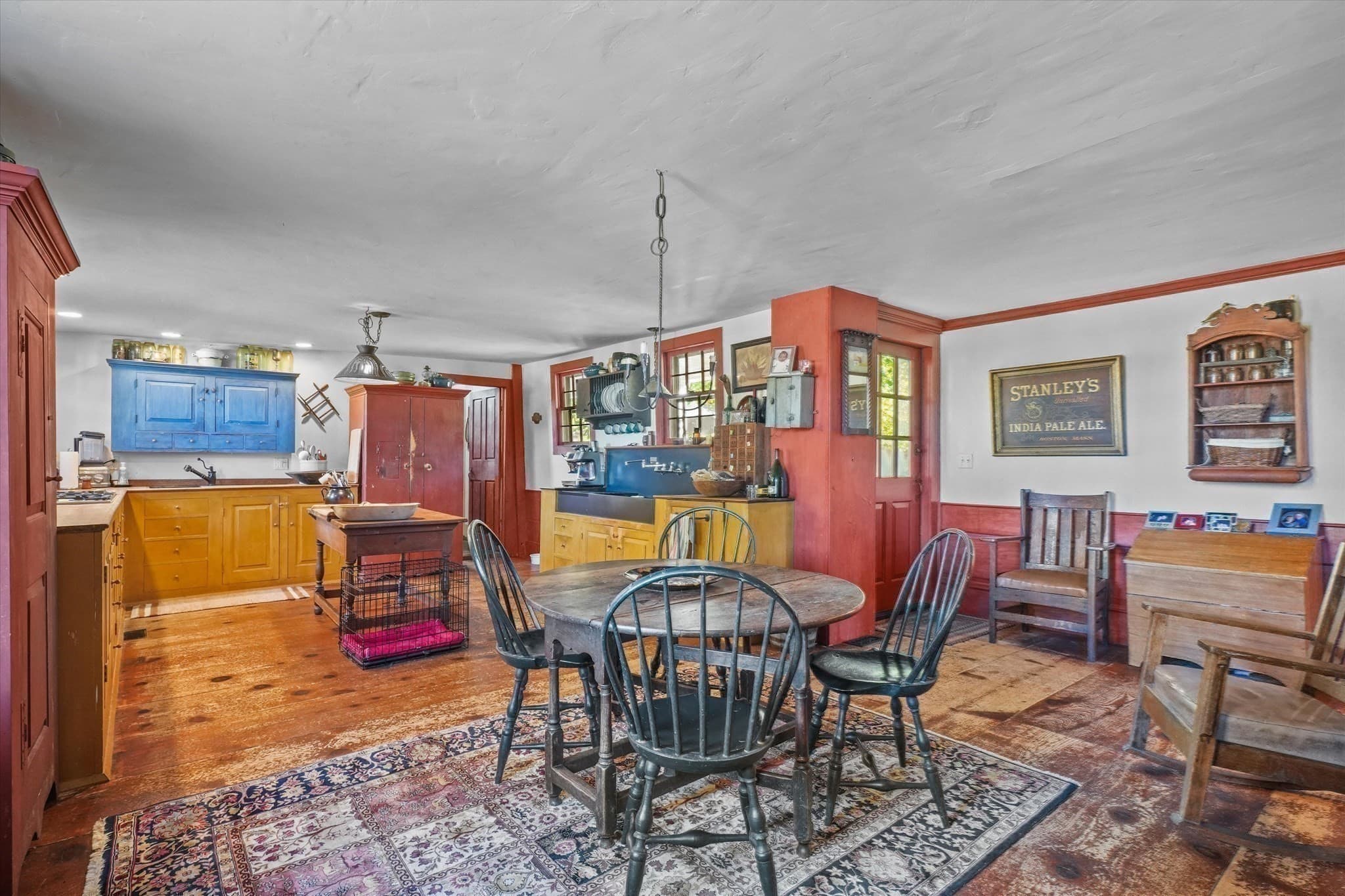Single Family Residence at 21 Sturbridge Rd, Brimfield MA 01010, photo 5 of 41