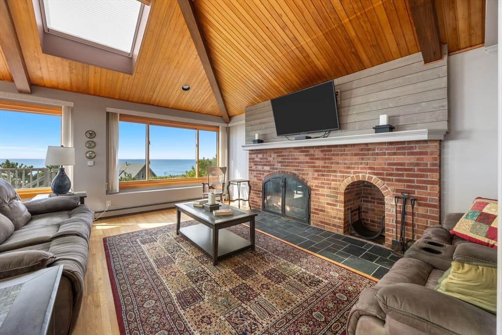 Single Family Residence at 52 Corn Hill Rd, Truro MA 02666, Truro, photo 13 of 42
