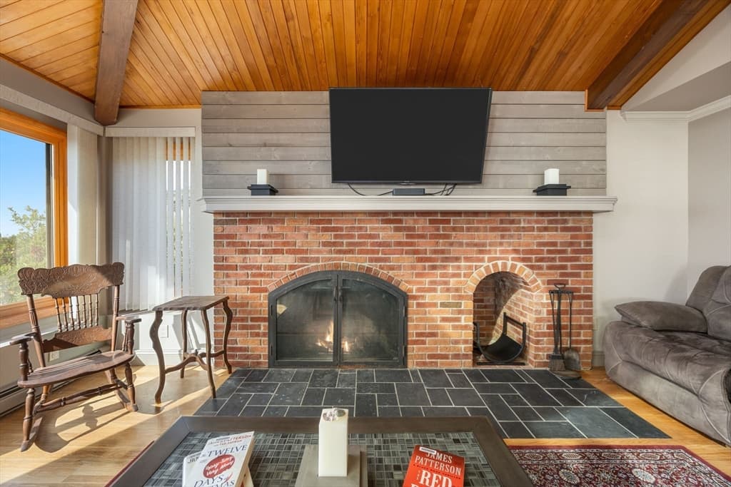 Single Family Residence at 52 Corn Hill Rd, Truro MA 02666, Truro, photo 14 of 42
