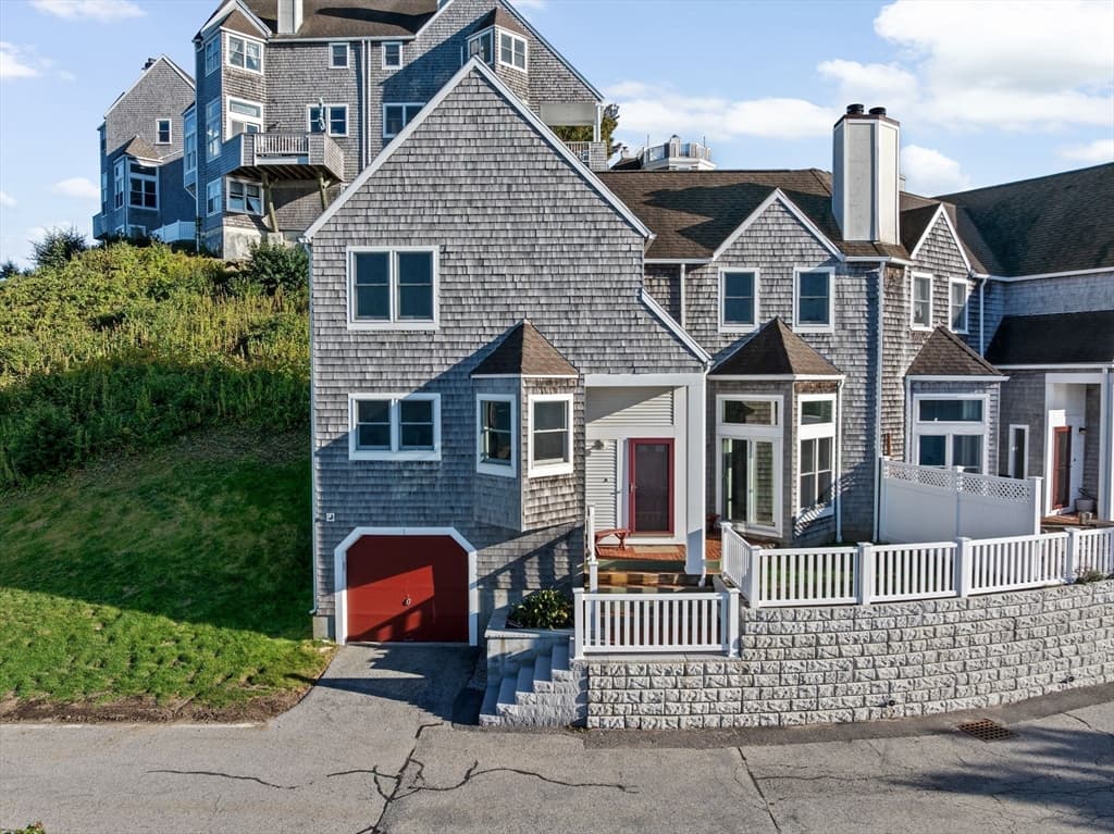 1 Marina Dr # 1, Hull MA 02045