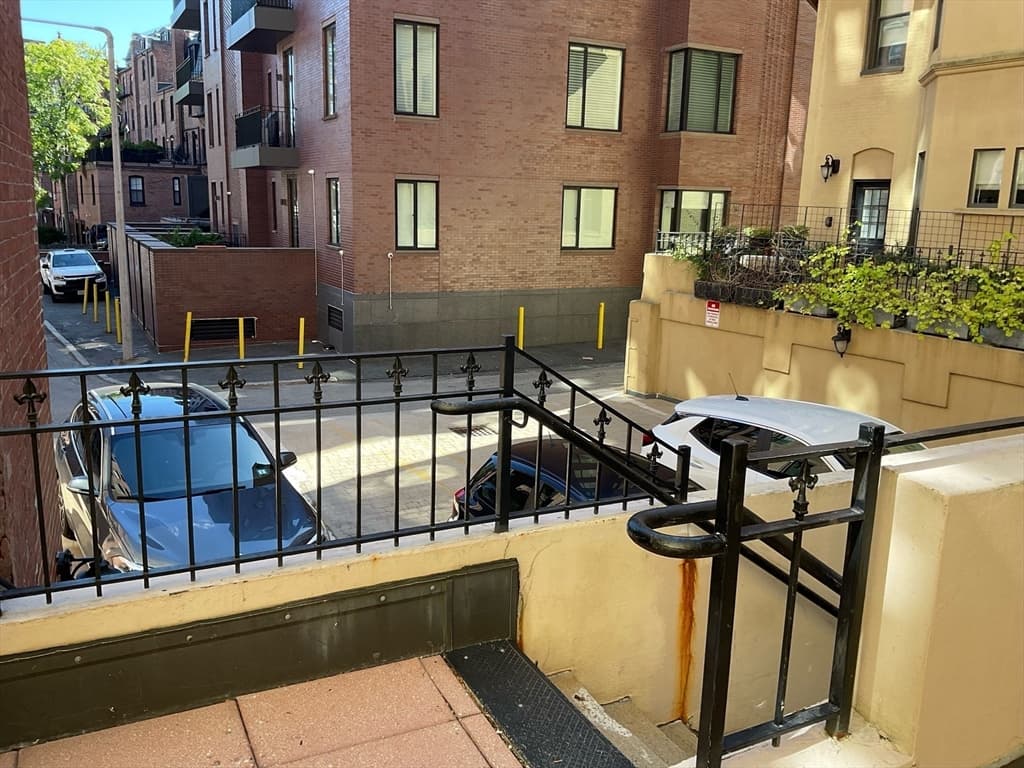 Condominium at 4 Charlesgate East # 107, Boston MA 02115, photo 13 of 23