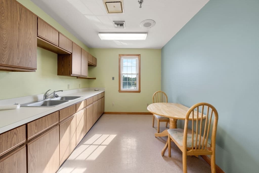 Commercial Sale at 4 Barlows Landing Rd # 16, Bourne MA 02559, photo 12 of 17