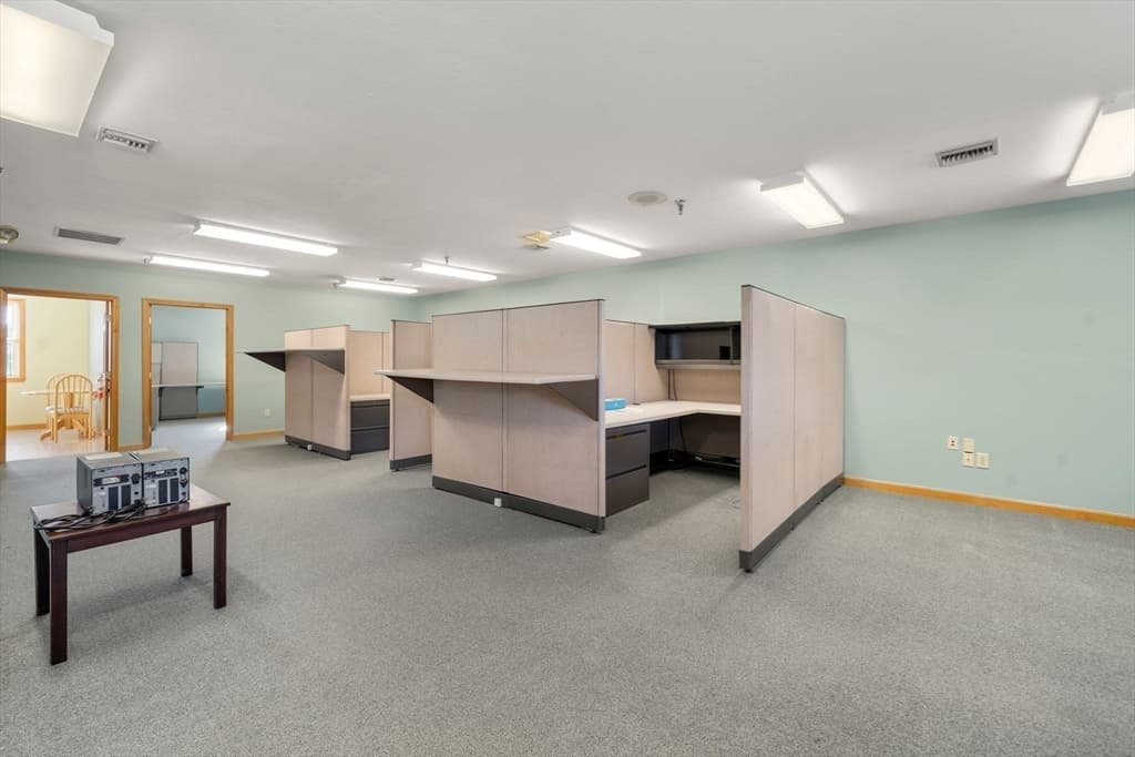 Commercial Sale at 4 Barlows Landing Rd # 16, Bourne MA 02559, photo 7 of 17