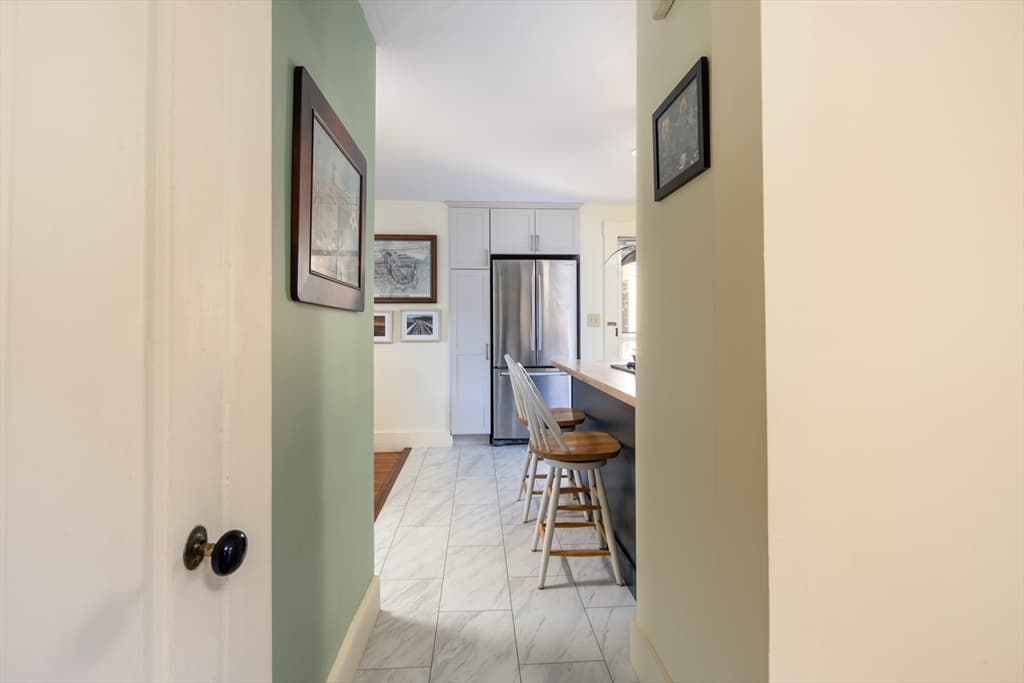 Single Family Residence at 4 Blackhall Ct, Marion MA 02738, Marion, photo 23 of 42