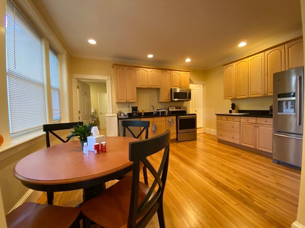 129 Chiswick Rd # 6, Boston MA 02135
