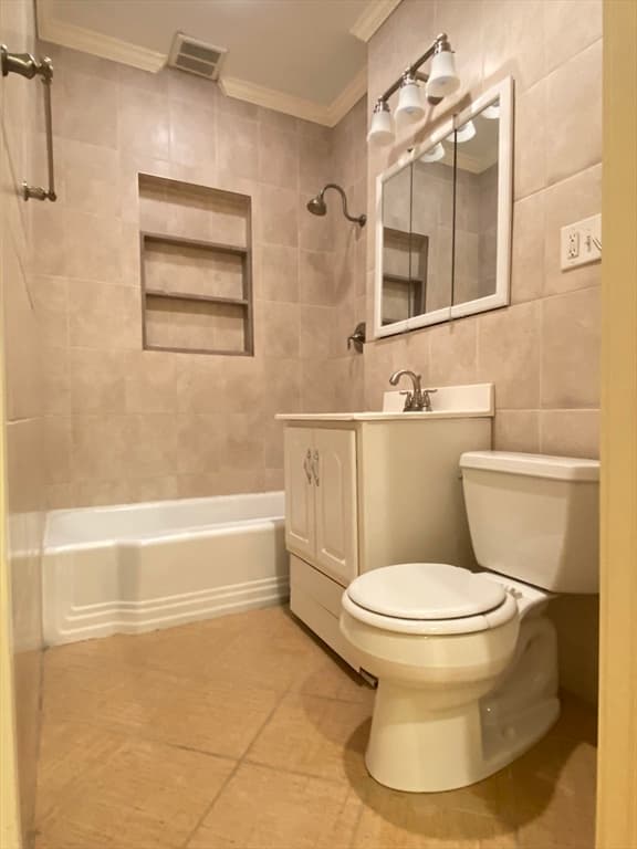 Condominium at 129 Chiswick Rd # 6, Boston MA 02135, photo 9 of 12