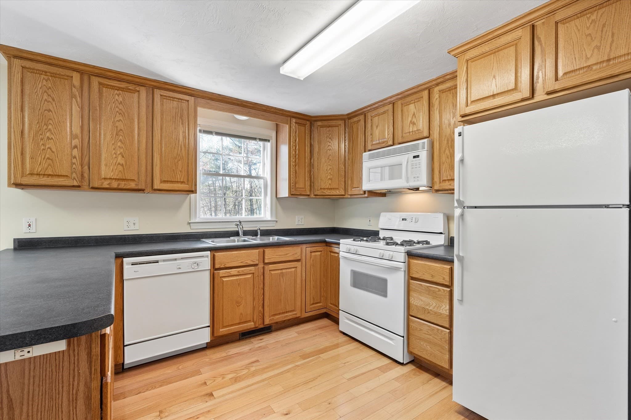Commercial Sale at 484 Groton Rd, Westford MA 01886, photo 14 of 41