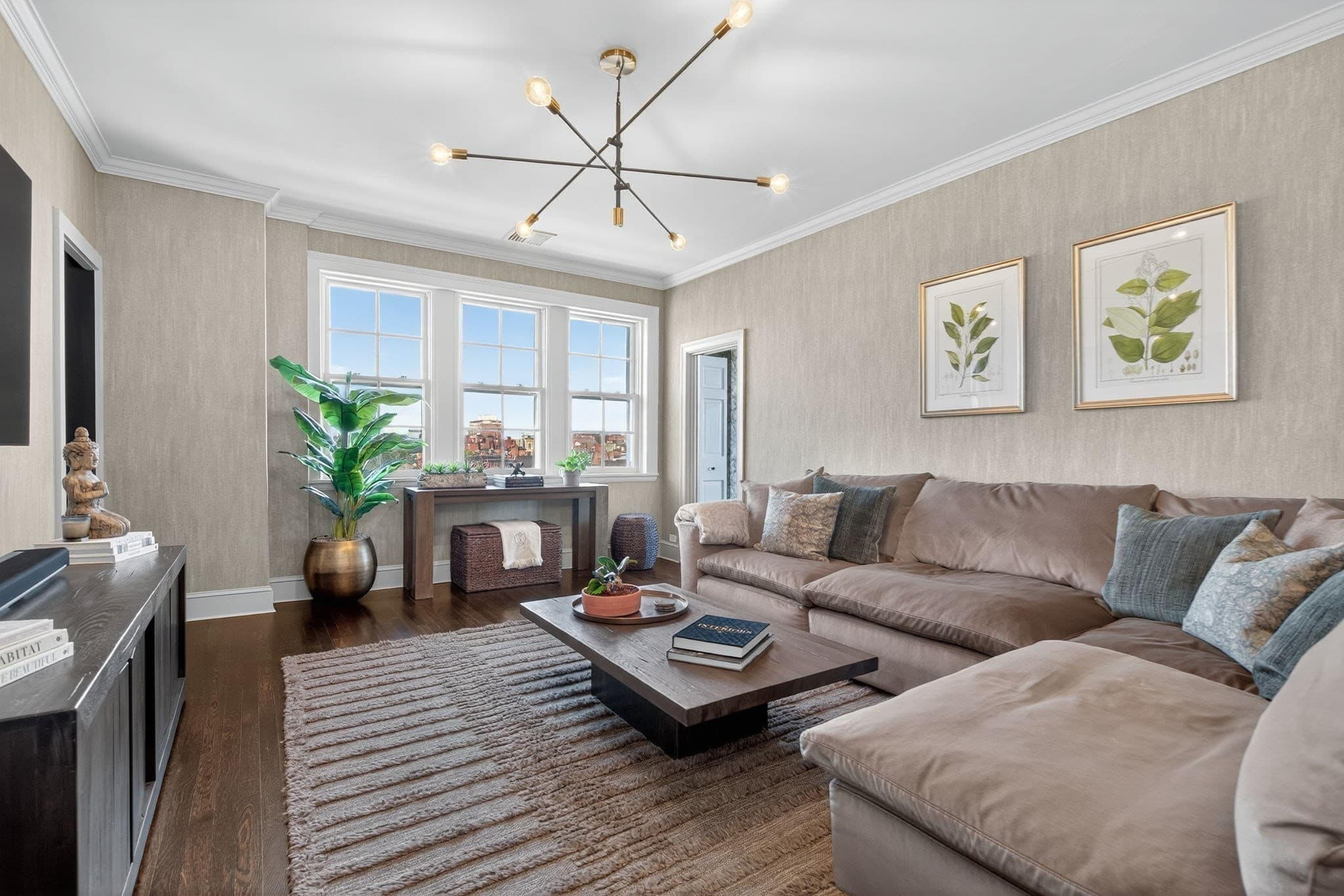 Condominium at 65 Commonwealth Ave # 8B, Boston MA 02116, photo 11 of 40