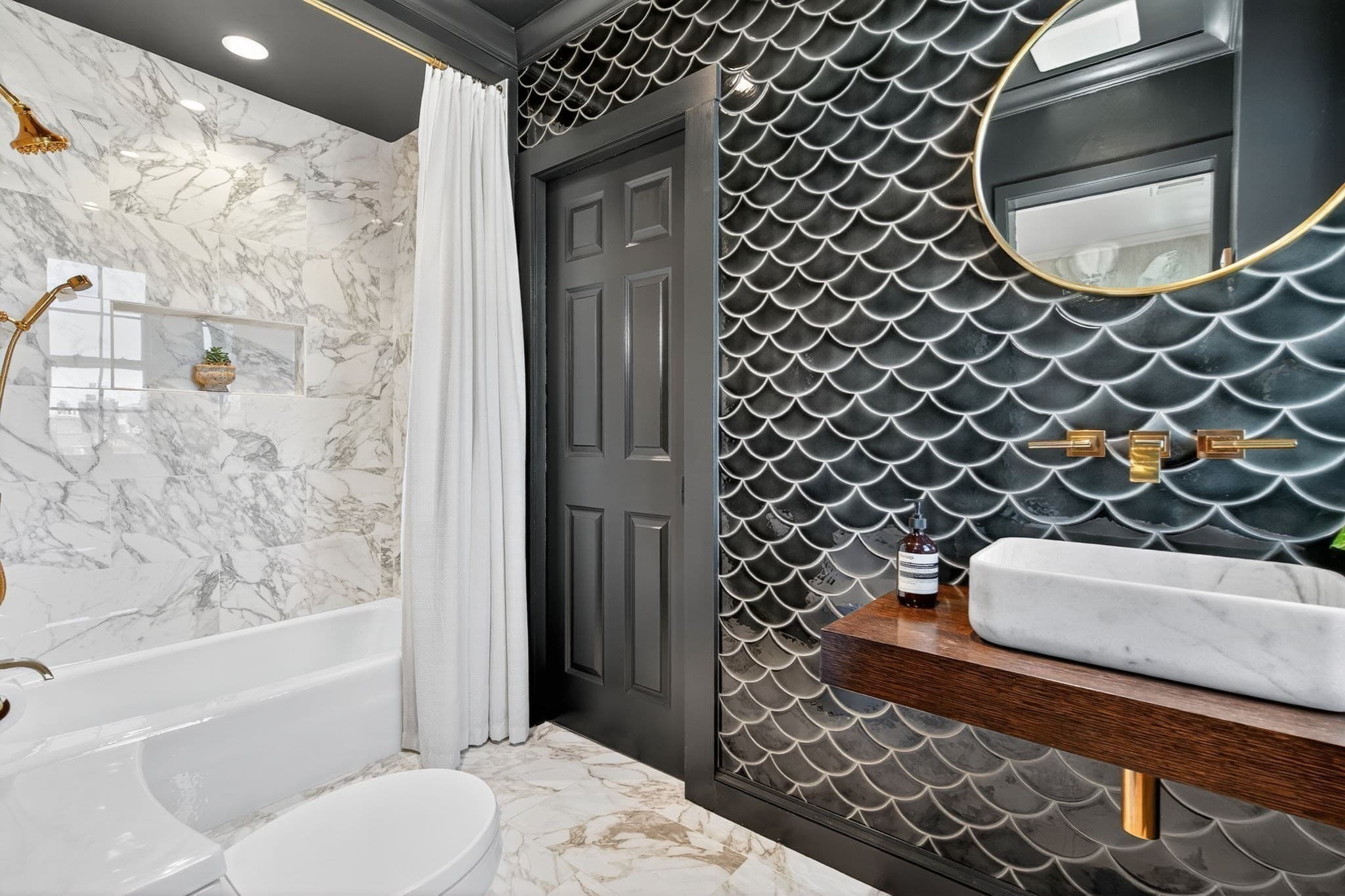 Condominium at 65 Commonwealth Ave # 8B, Boston MA 02116, photo 31 of 40