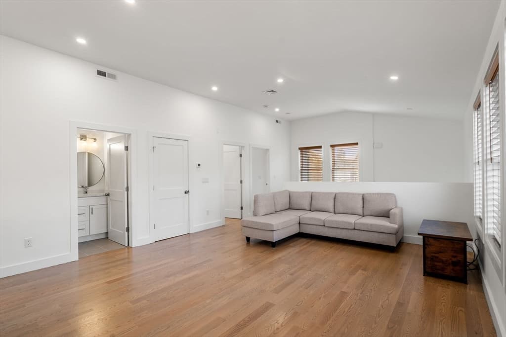 Condominium at 43-45 Wellington St # 3, Waltham MA 02451, photo 14 of 36