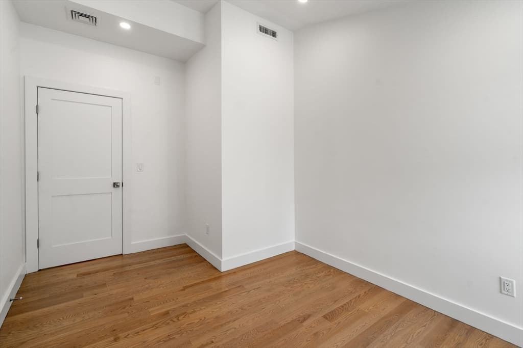 Condominium at 43-45 Wellington St # 3, Waltham MA 02451, photo 21 of 36