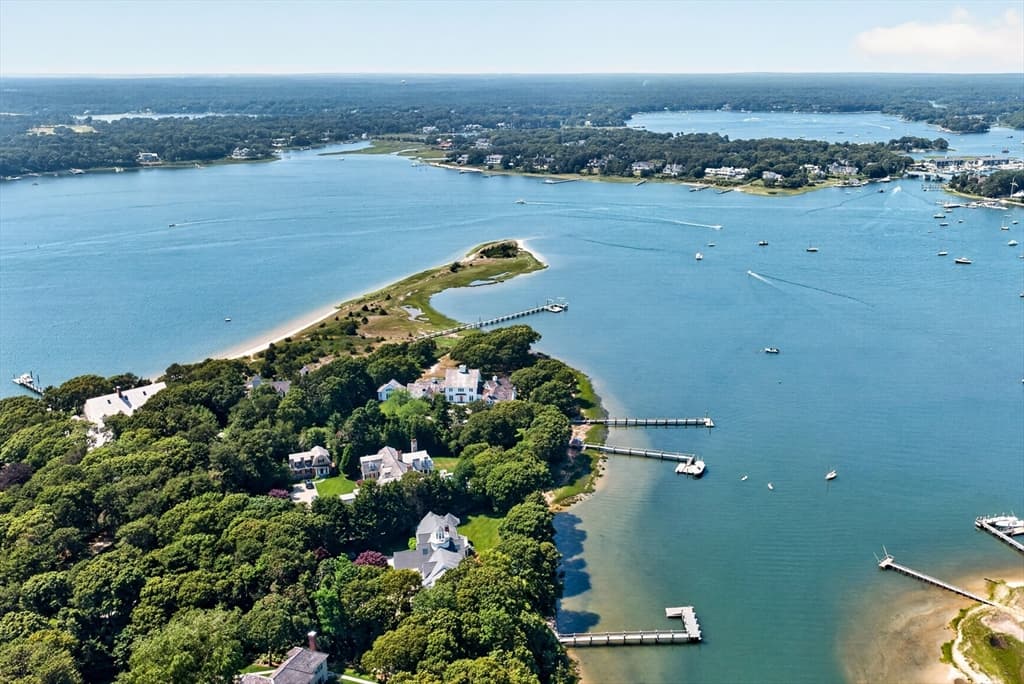 168 Garrison Ln, Barnstable MA 02655 photo 2