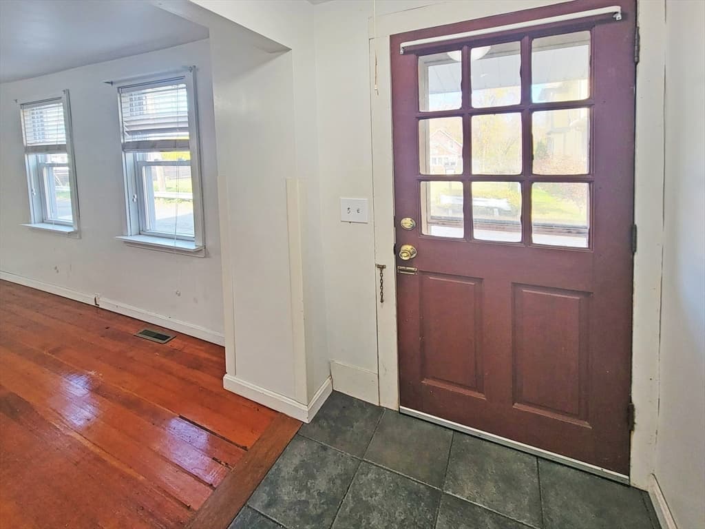 12 School Street, Northampton MA 01060 photo 10