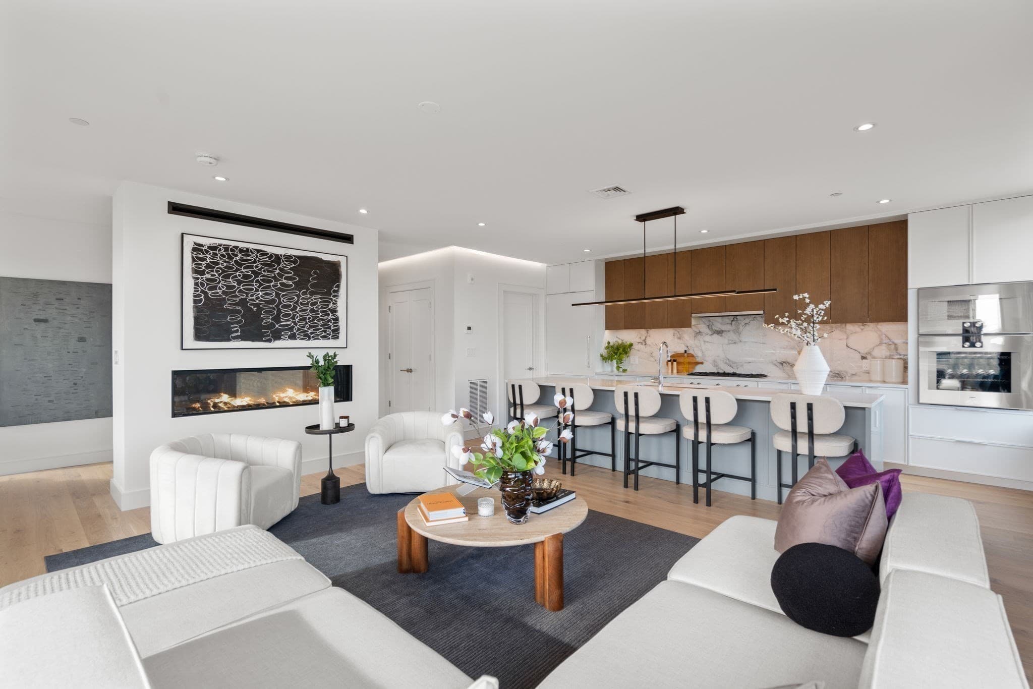 Condominium at 595 Albany Street PH, Boston MA 02118, photo 5 of 38