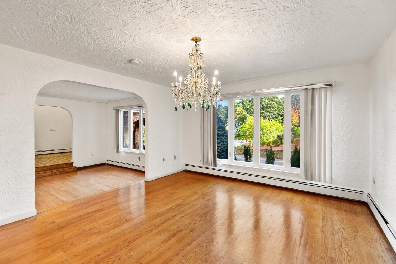 Single Family Residence at 227 Walnut Street, Saugus MA 01906, Saugus, photo 9 of 41