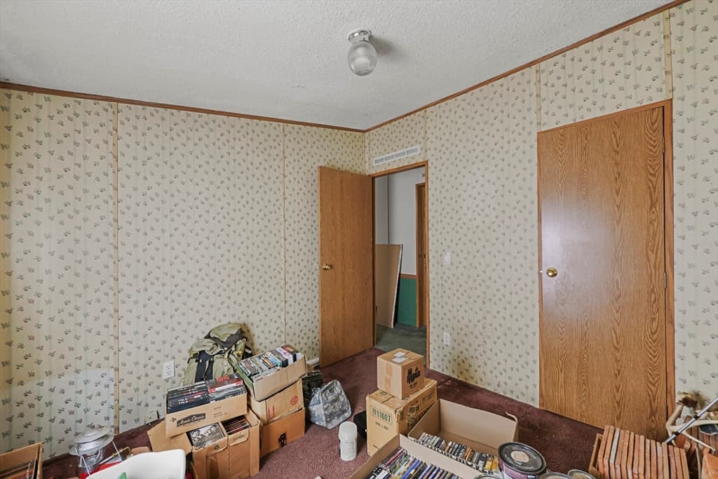 Single Family Residence at 2170 Canaan Southfield Rd, New Marlboro MA 01259, photo 7 of 12
