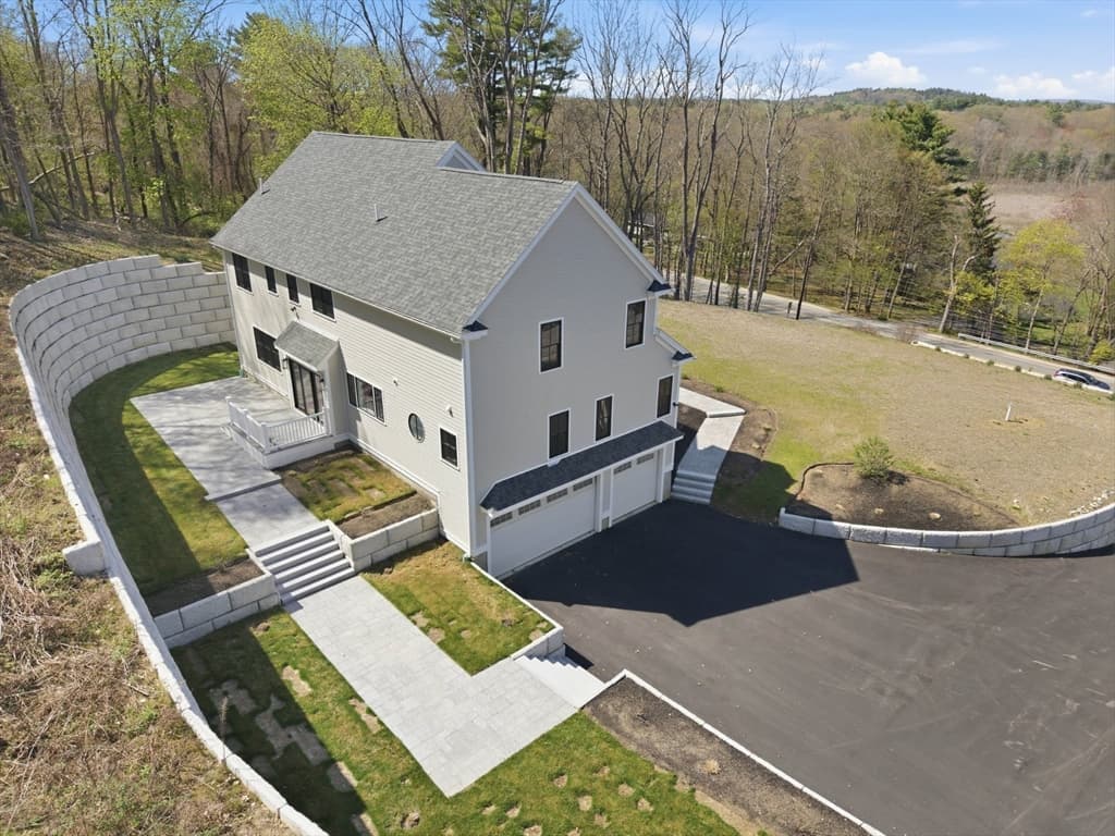 Single Family Residence at 161 Bridge Street, Hamilton MA 01982, photo 3 of 42