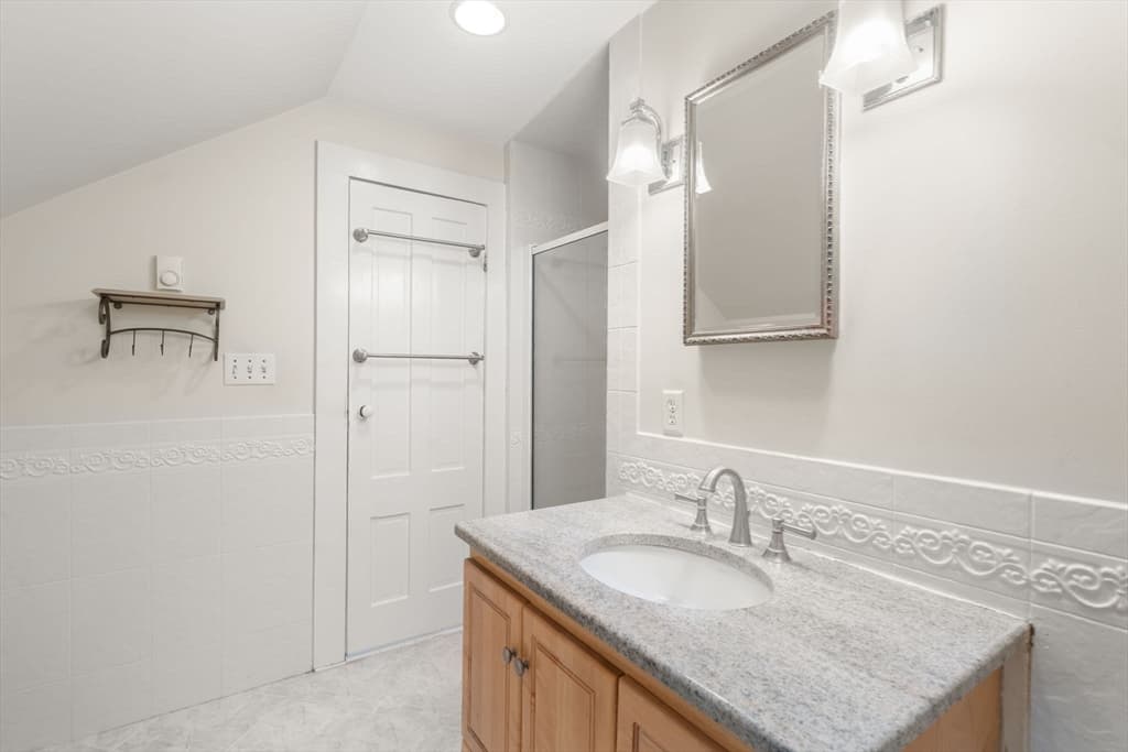 324 Union St # 1, Millis MA 02054 photo 15