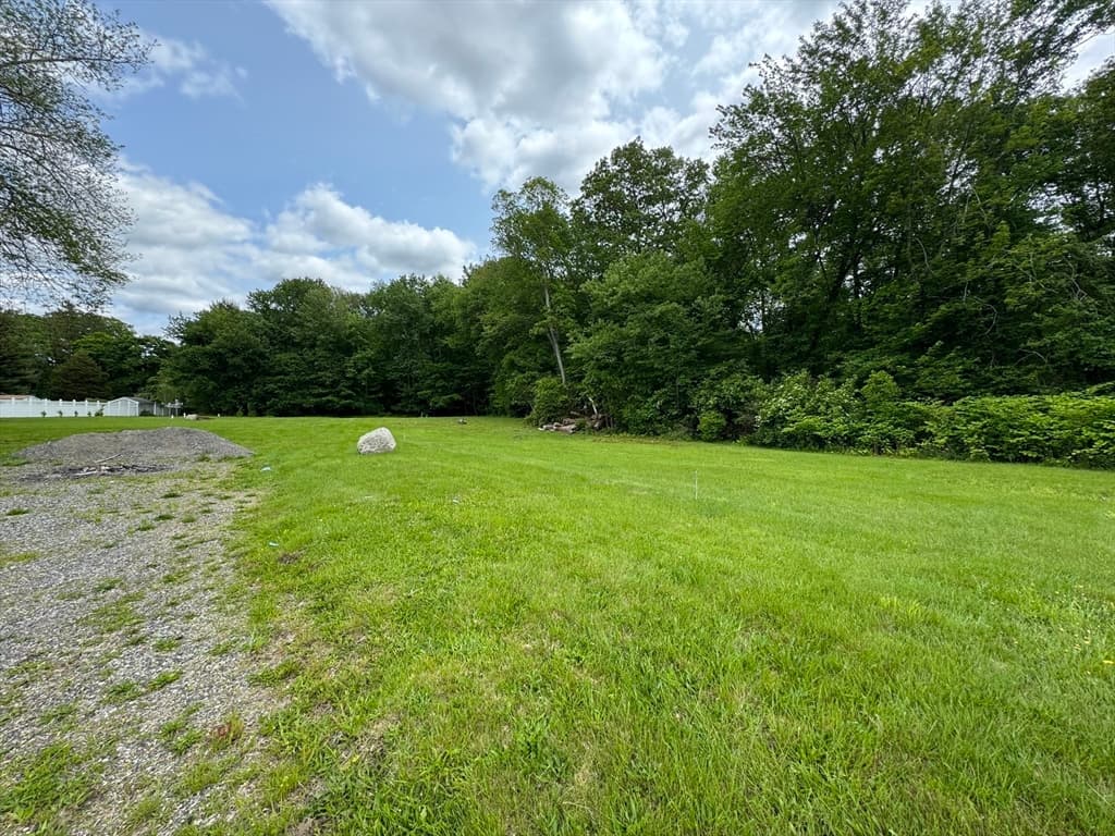 454 Fall River Ave, Seekonk MA 02771 photo 6