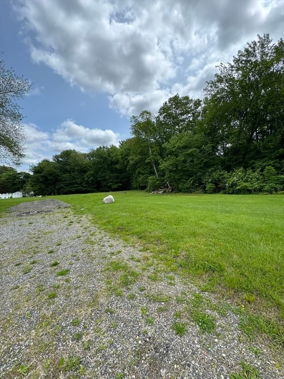454 Fall River Ave, Seekonk MA 02771 photo 3