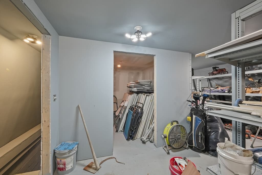 138 Morgan St, Fall River MA 02721 photo 15