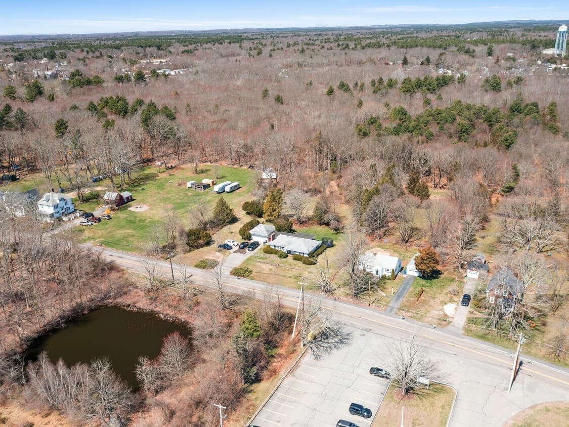 108 S Worcester St, Norton MA 02766