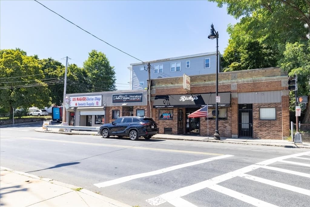 1459-1469 River Street, Boston MA 02136 photo 4