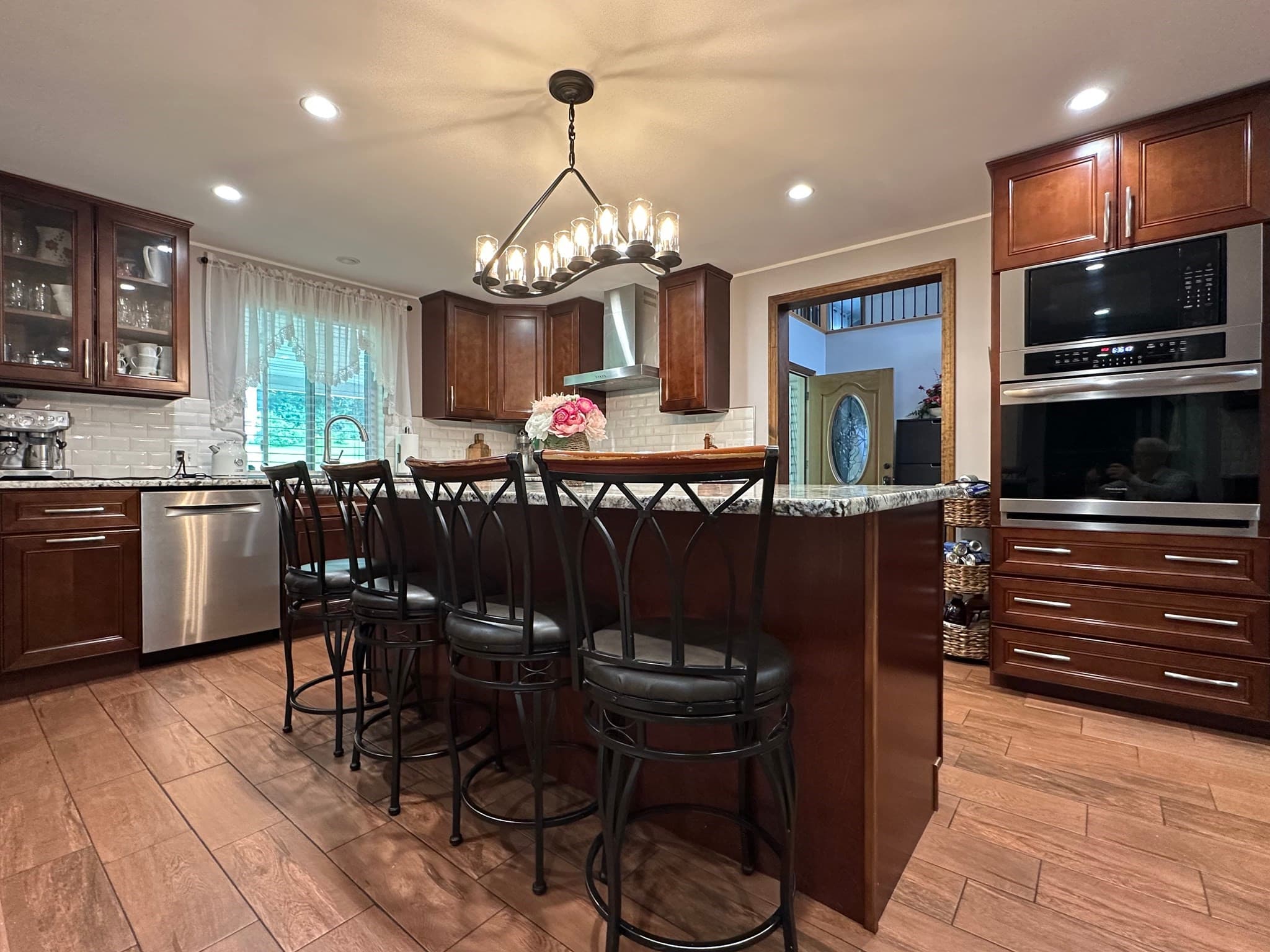 Single Family Residence at 170 Timberidge Drive, Russell MA 01071, photo 6 of 31