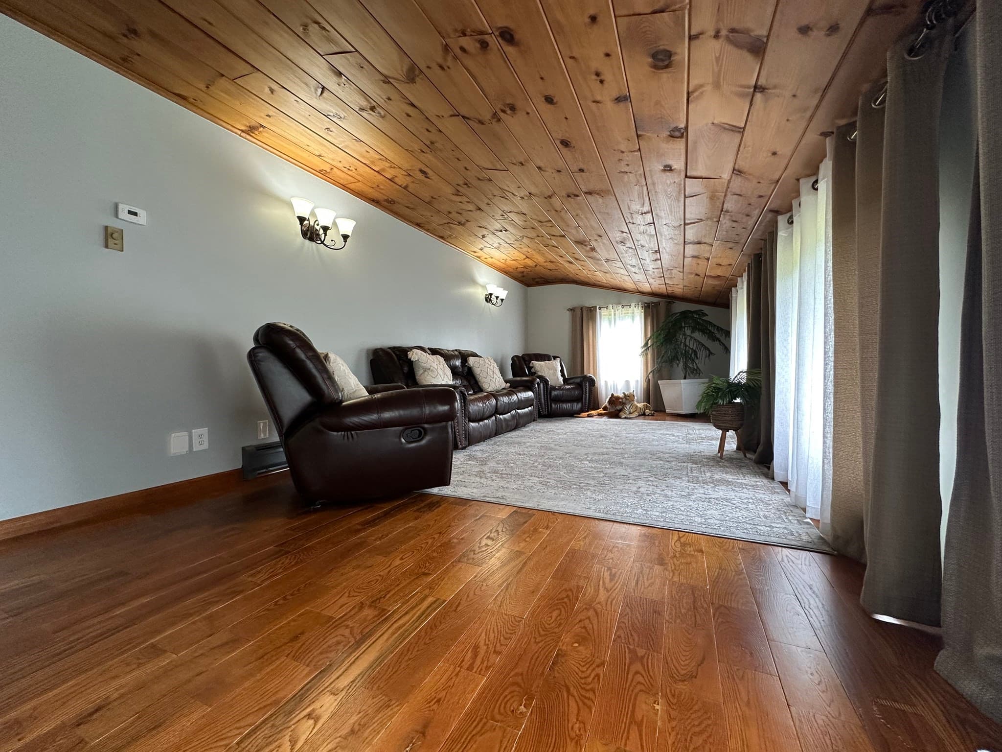 Single Family Residence at 170 Timberidge Drive, Russell MA 01071, photo 10 of 31