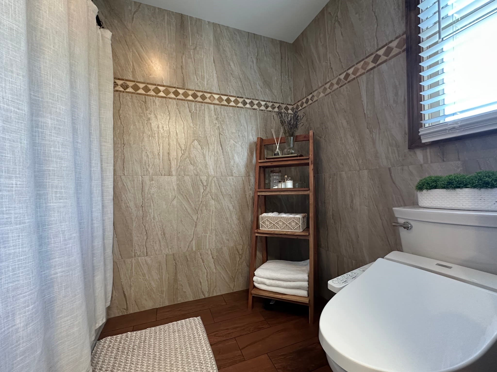 Single Family Residence at 170 Timberidge Drive, Russell MA 01071, photo 21 of 31