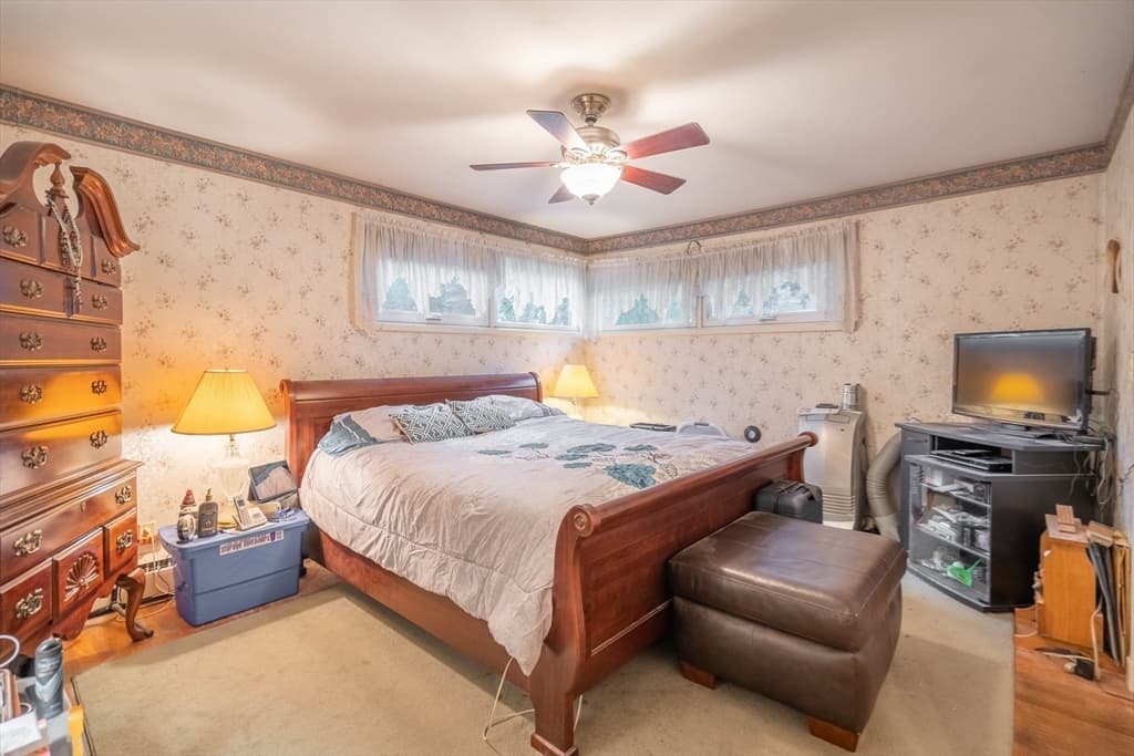 Single Family Residence at 97 Parkton Ave, Worcester MA 01605, photo 22 of 32